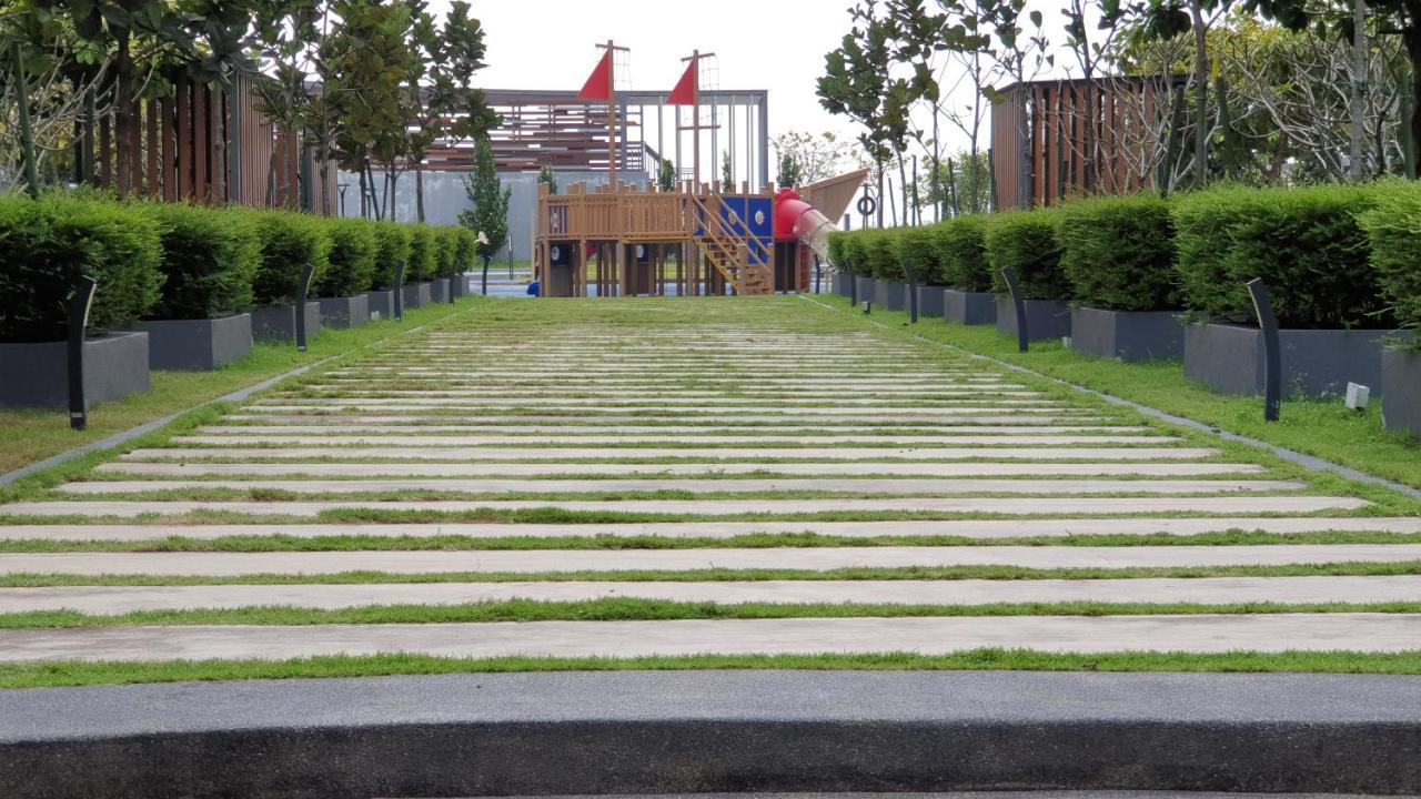 Bsp21 Family Homestay Jenjarum Εξωτερικό φωτογραφία